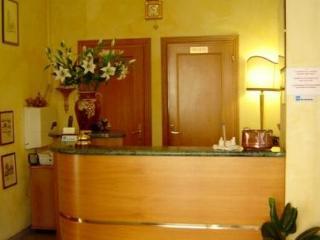 Cecile Hotel Pise