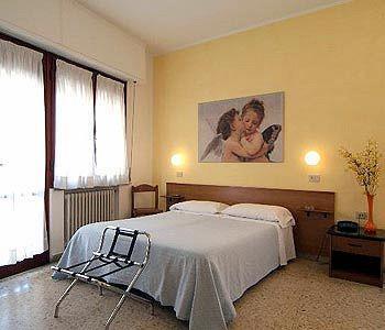 Hotel Cecile Pisa